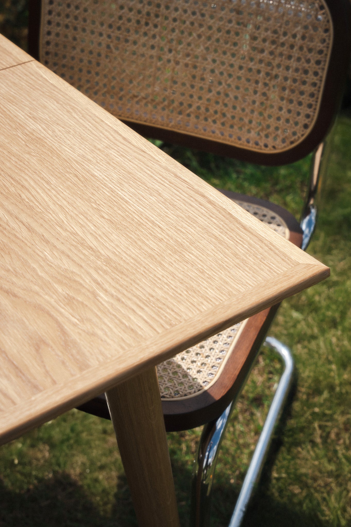 DANI Table - Pastform Furniture - Global